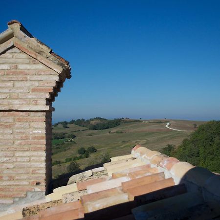 Tenuta Borgo Santa Cecilia 古比奥 外观 照片