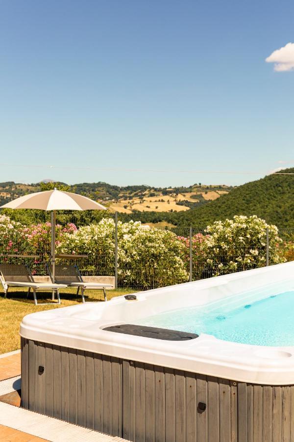 Tenuta Borgo Santa Cecilia 古比奥 外观 照片