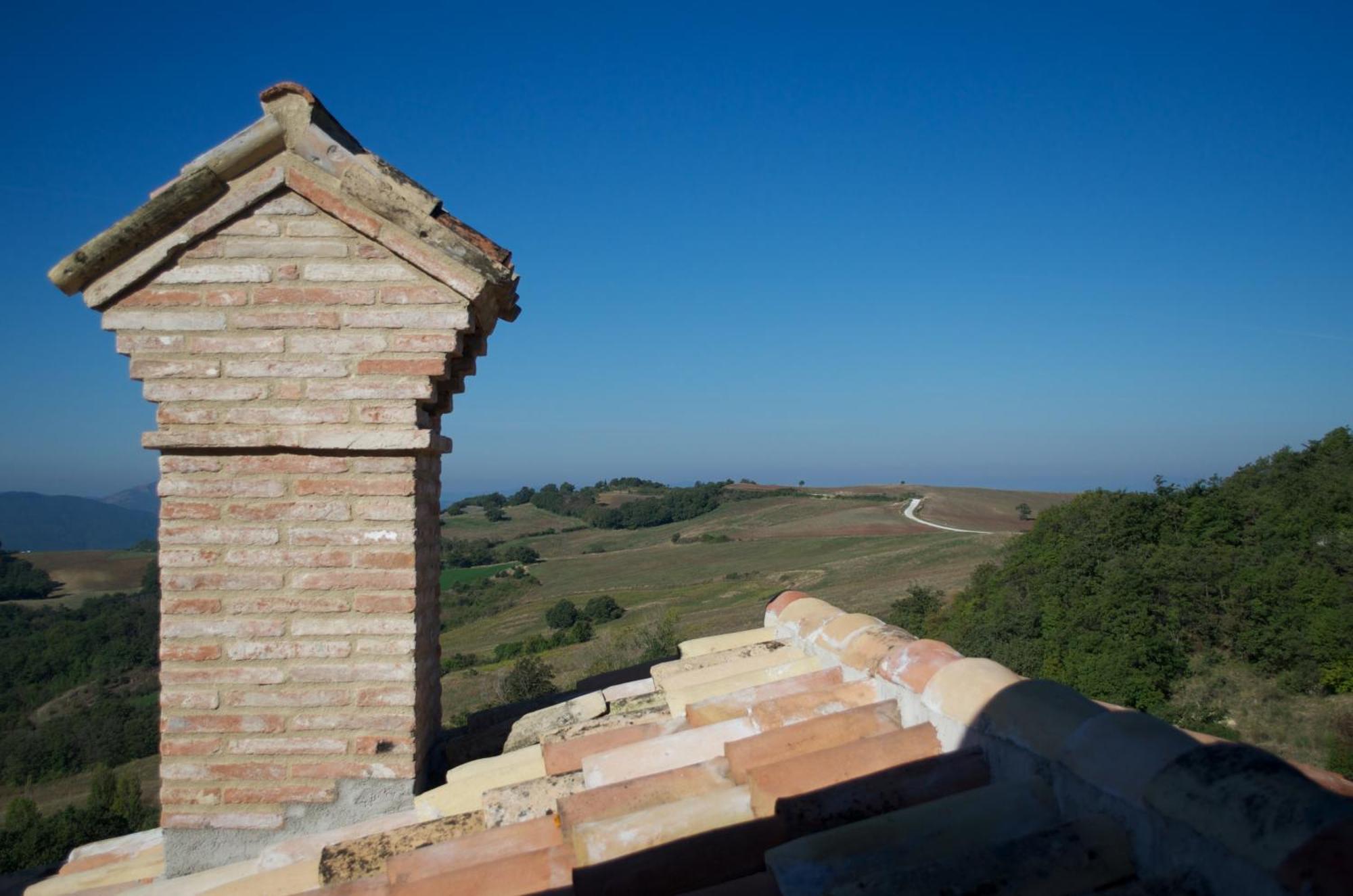 Tenuta Borgo Santa Cecilia 古比奥 外观 照片