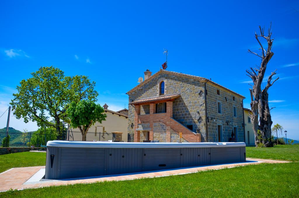Tenuta Borgo Santa Cecilia 古比奥 外观 照片